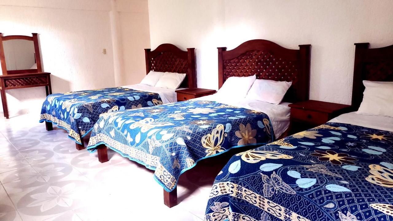 Hotel Alejandra San Felipe Ecatepec Exteriör bild