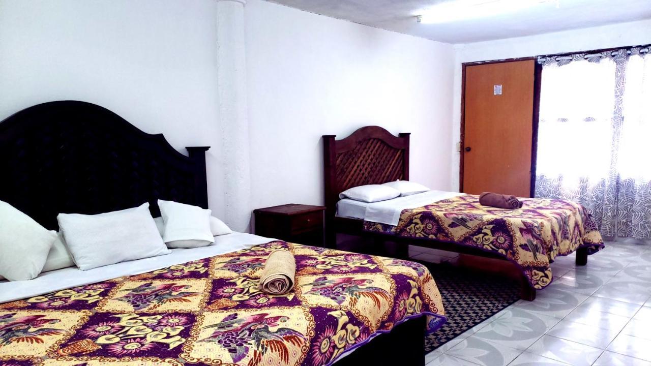 Hotel Alejandra San Felipe Ecatepec Exteriör bild