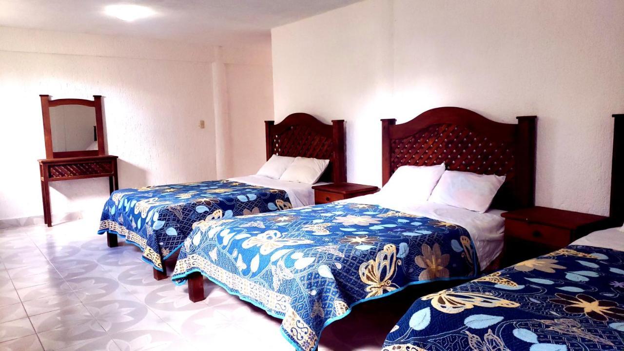 Hotel Alejandra San Felipe Ecatepec Exteriör bild